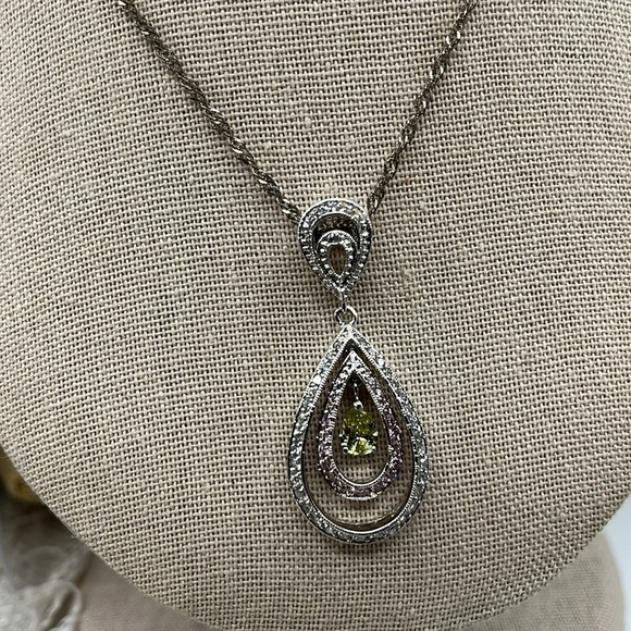 Jewelry - Vintage 925 Sterling Silver Teardrop Pendant Necklace with Peridot & Sapphire